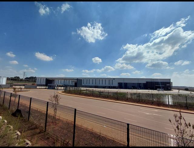 22,454M² WAREHOUSE TO LET IN WITFONTEIN